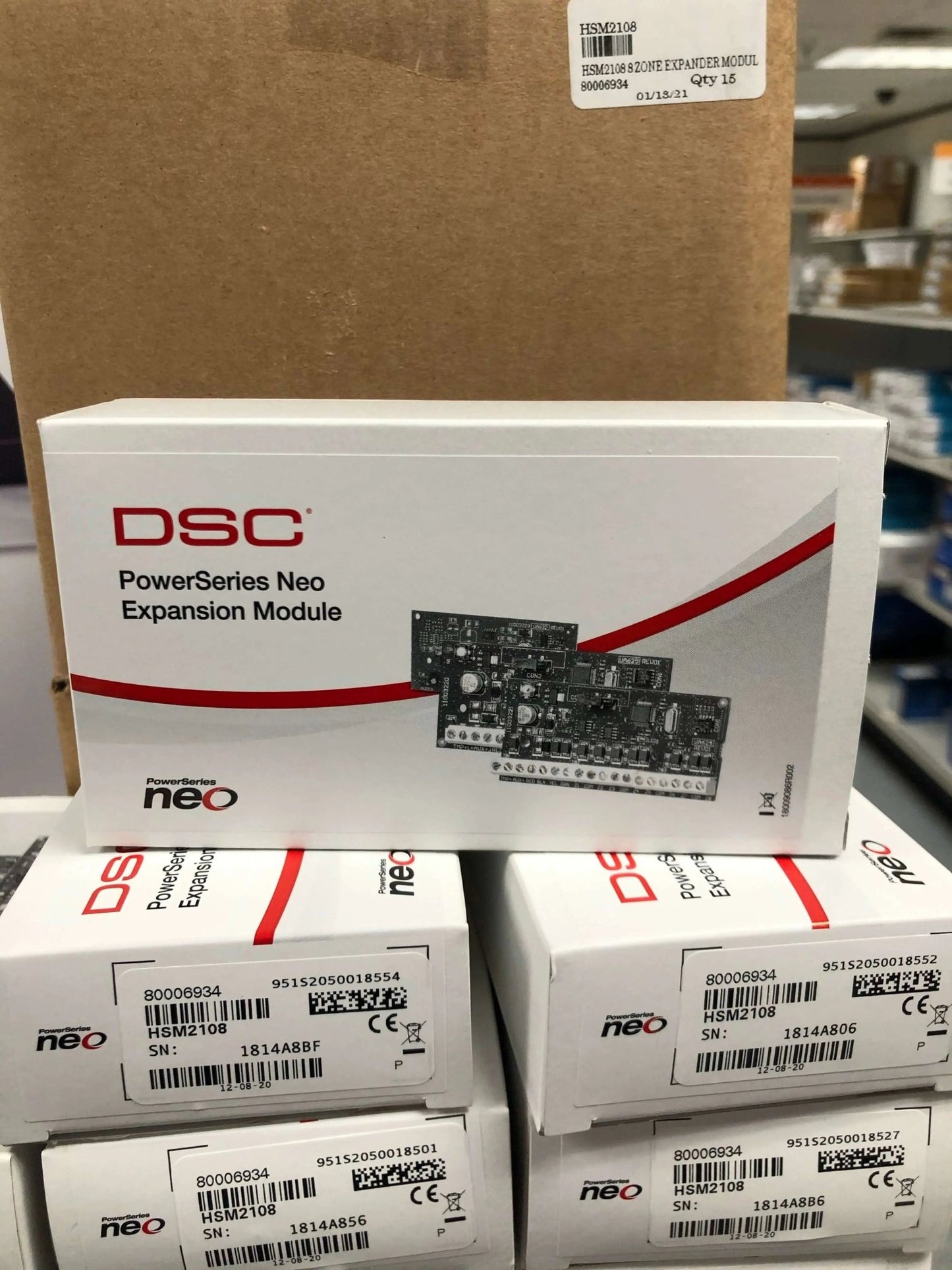 DSC neo HS 2108 PowerSeries Hardwired Security 8 Zone Expansion Module - Avenger Security