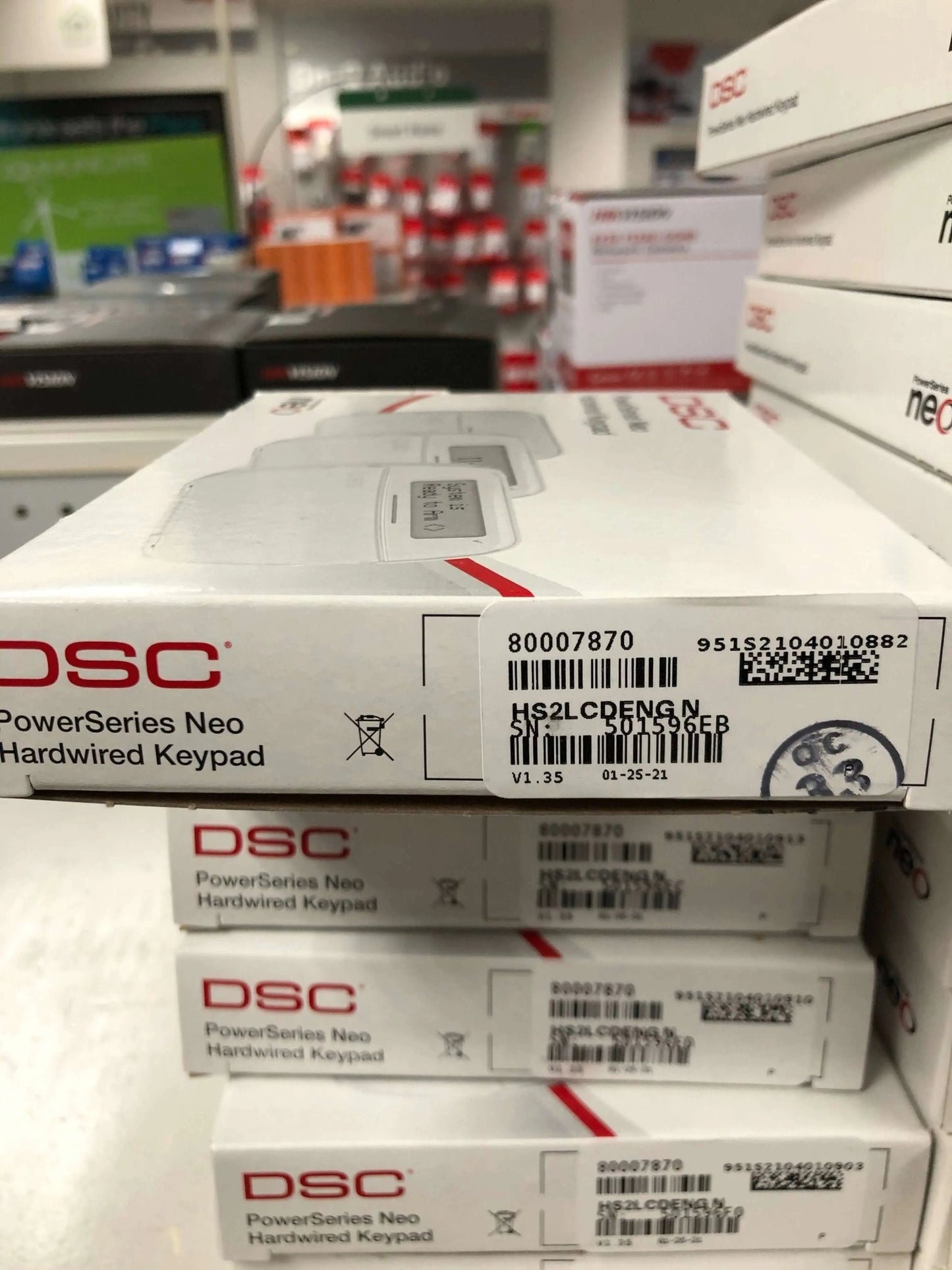 DSC neo HS2 LCD PowerSeries Full English Hardwired Keypad - Avenger Security